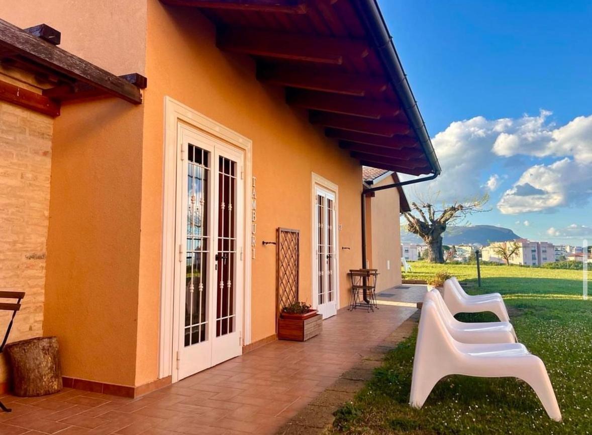 Agriturismo Le Grange Numana Ngoại thất bức ảnh